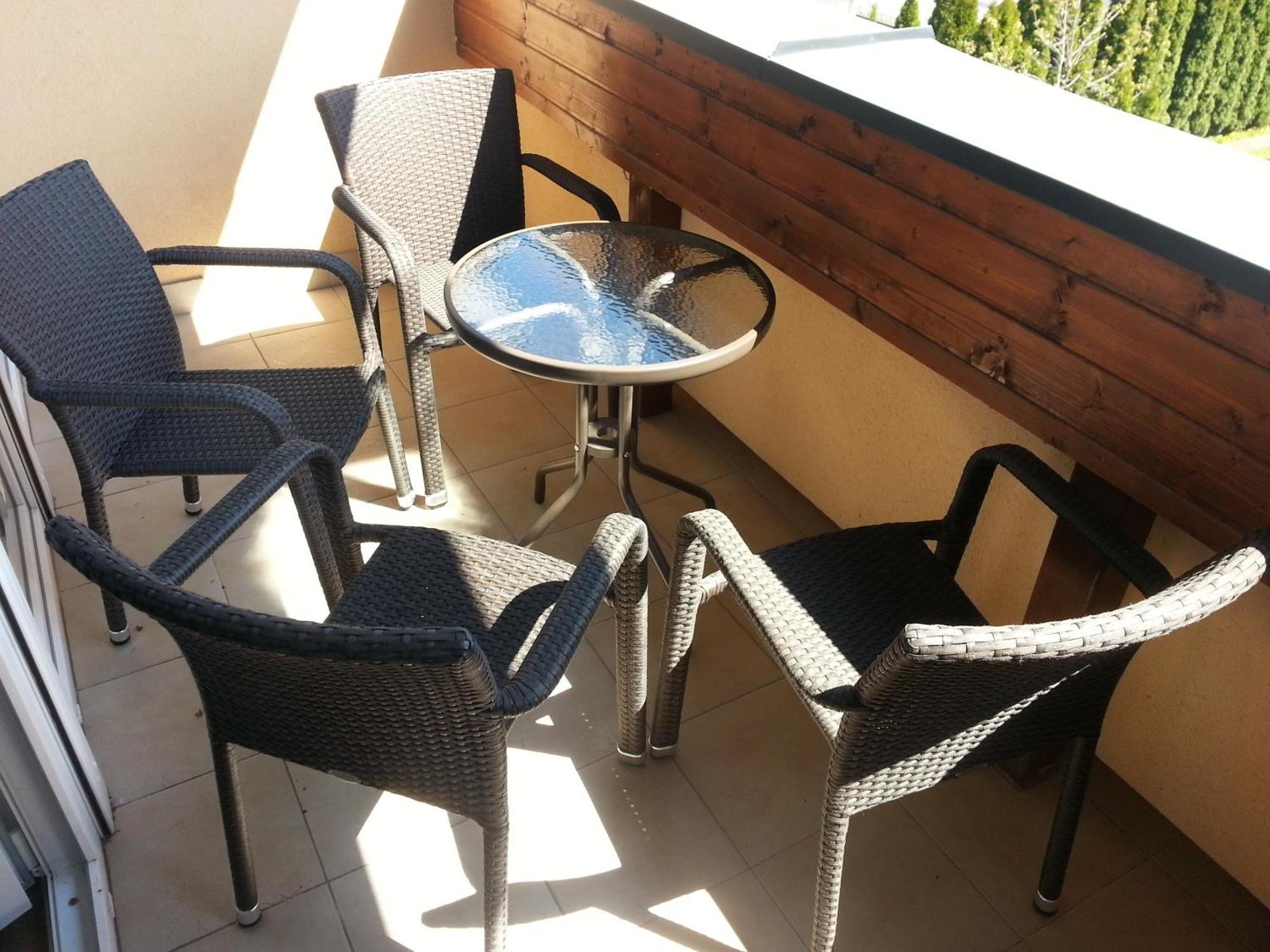 Adam Apartmanhaz Шиофок Экстерьер фото