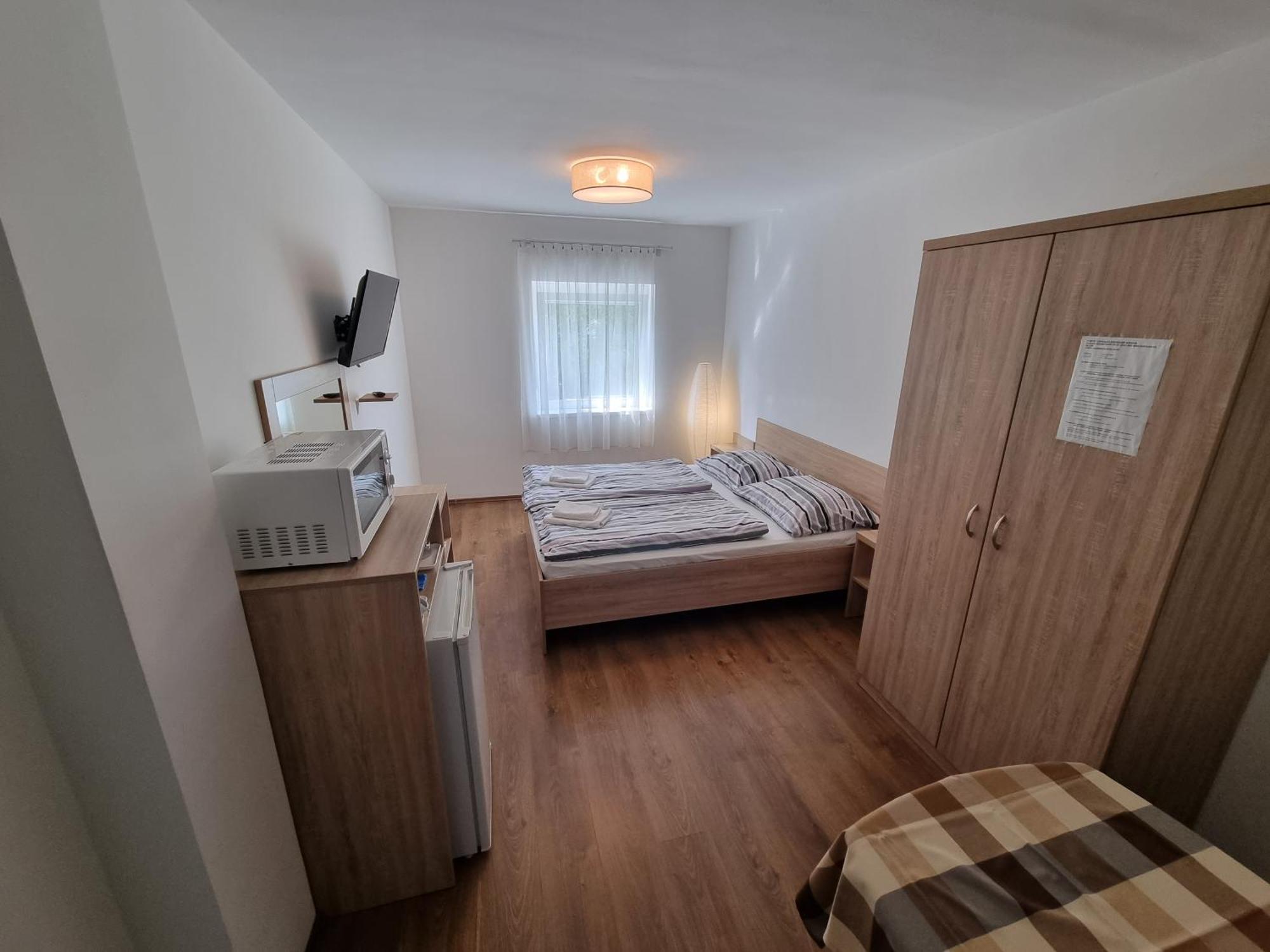 Adam Apartmanhaz Шиофок Экстерьер фото